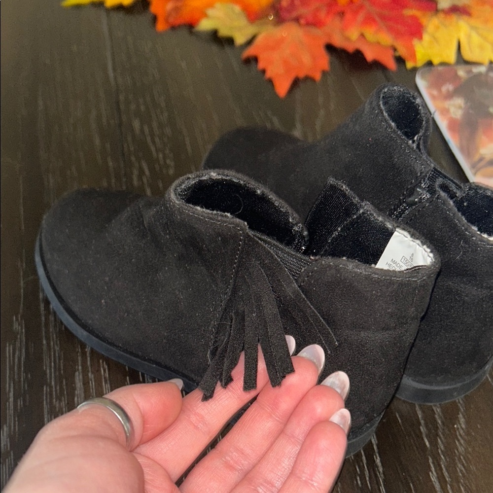 Black Kids Boots - Picture 4 of 7